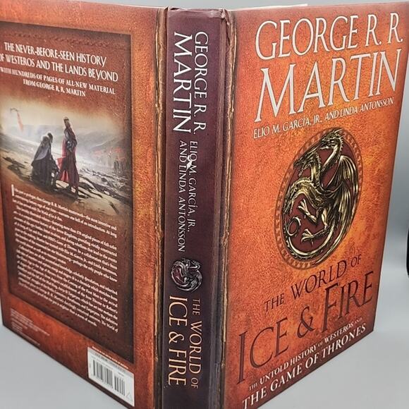 The World of Ice & Fire: The Untold History of Westeros & the Game of Thrones HC - Picture 4 of 16